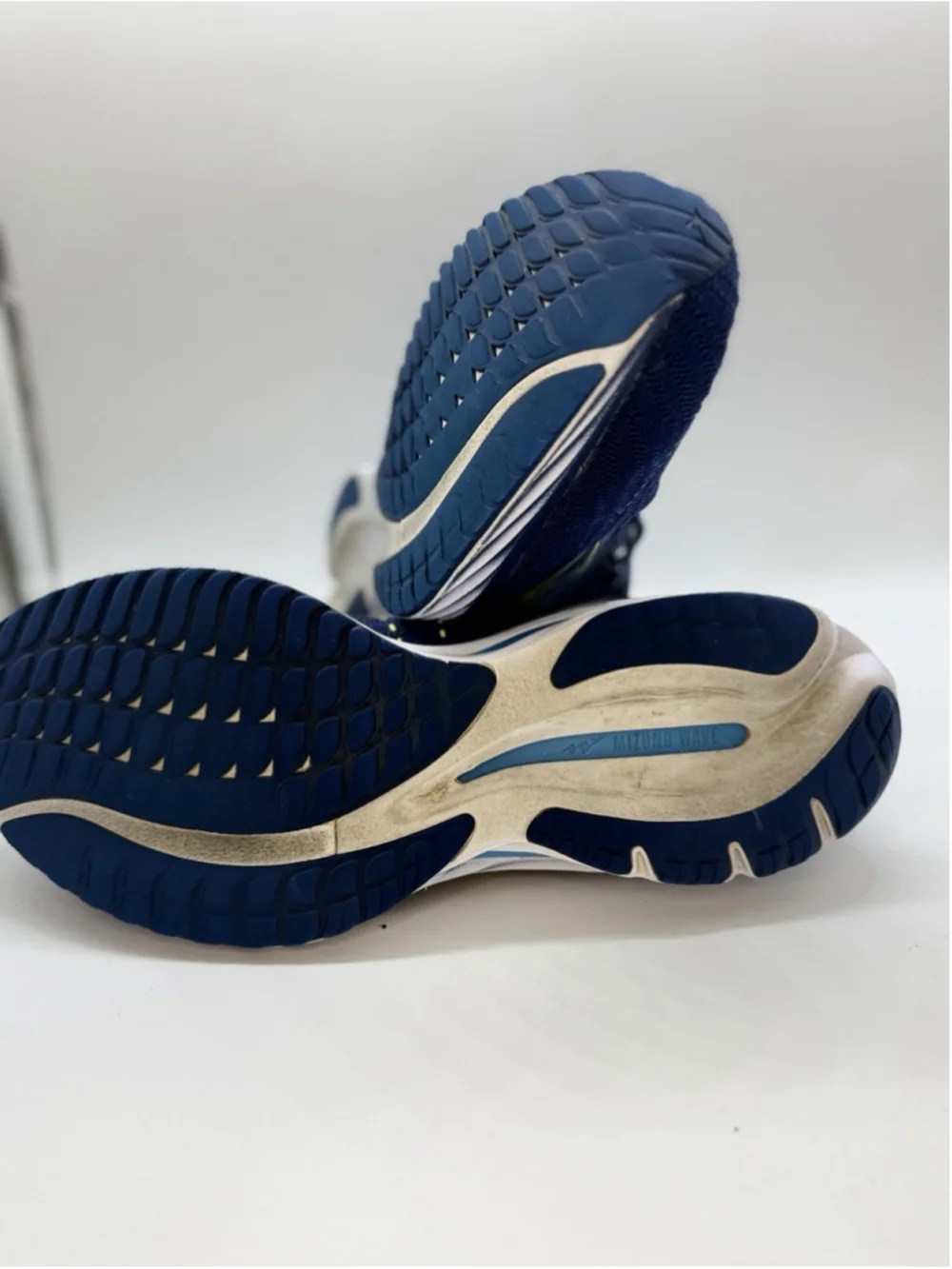 Mizuno Mens Wave Rider 27 Vibrant Blue Running Shoes Sneakers Size 10.5 CLEAN!!!